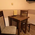 Quarto em Acomodações Particulares Róża Wiatrów